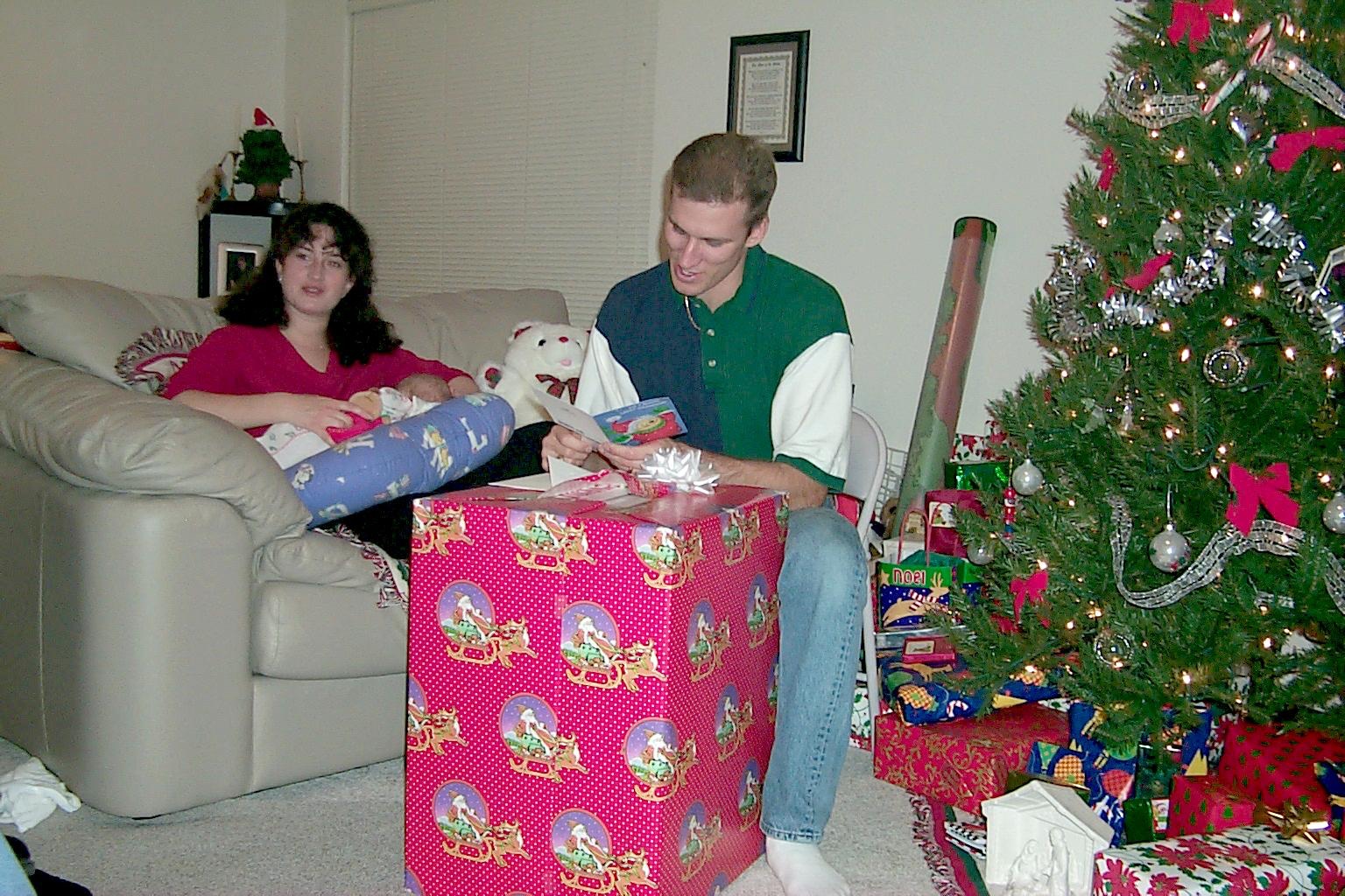 1999-12-22-Travis-opening-highchair.jpg